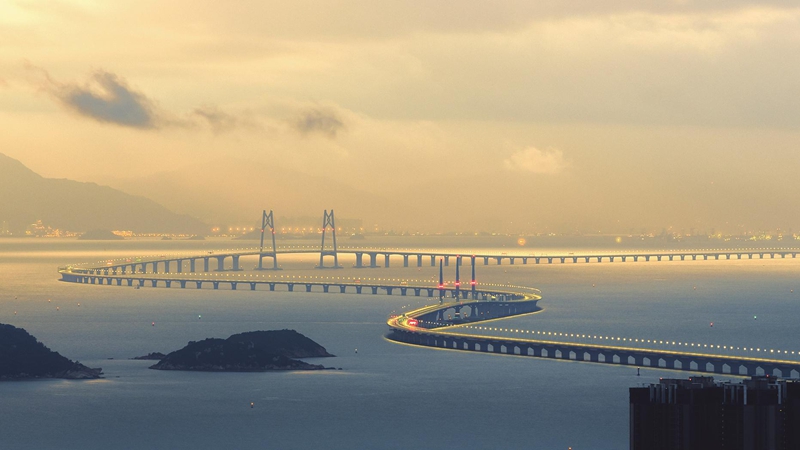 10、龐源租賃參建國家“世紀(jì)工程”港珠澳大橋（2012—2017年）_副本.jpg